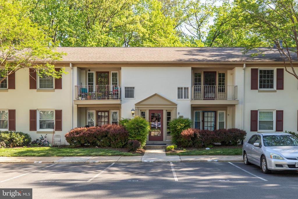 5901 KINGSFORD ROAD F 440