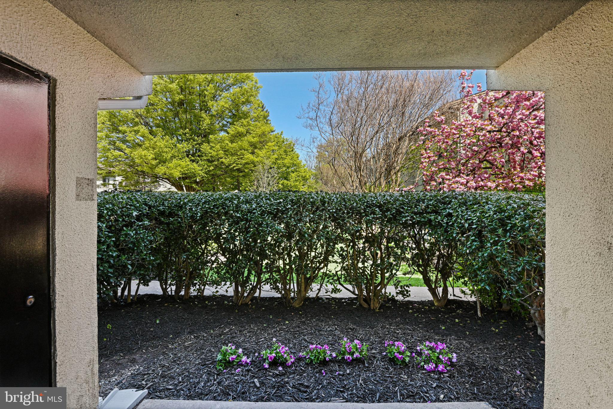 609 CENTER STREET T2