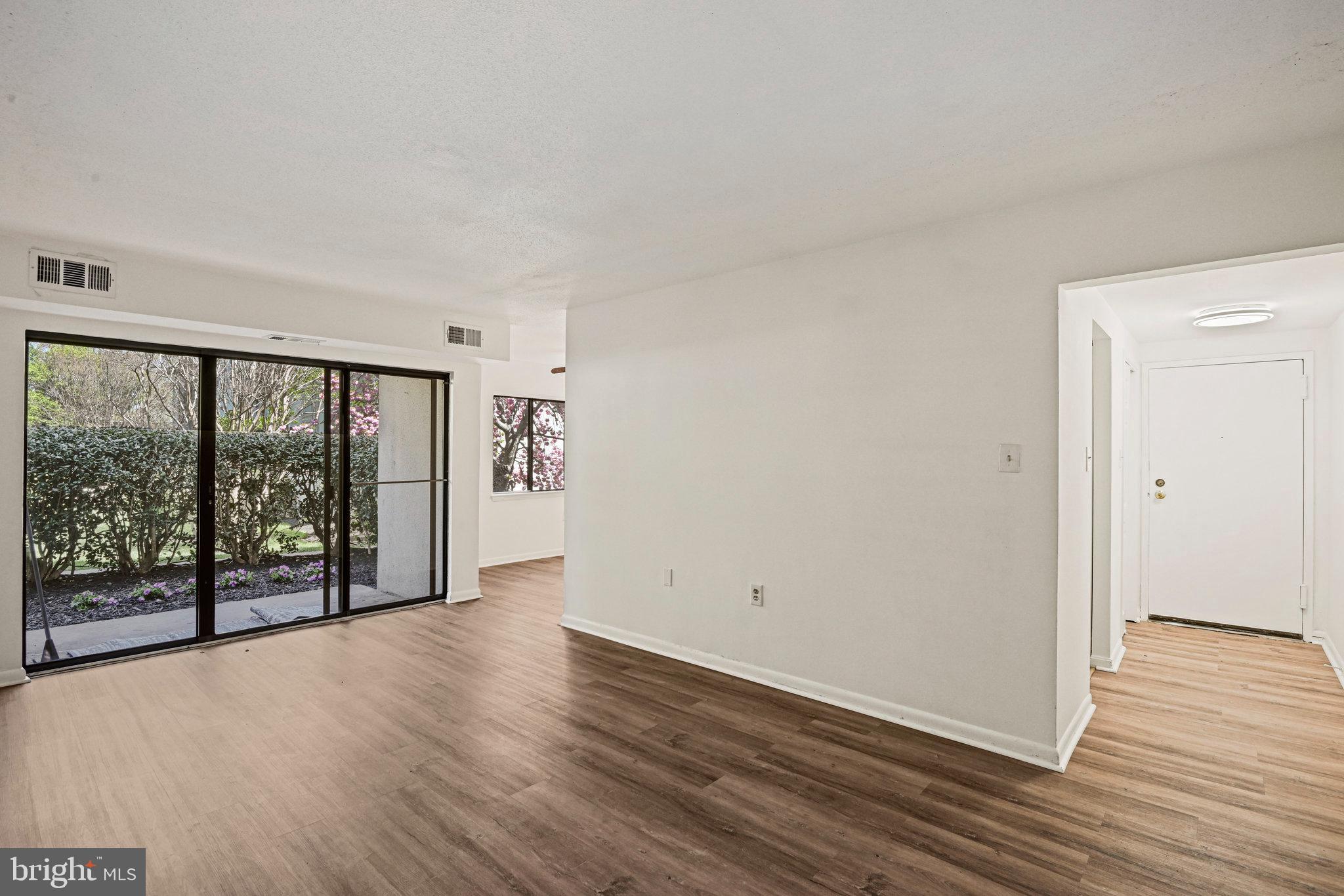 609 CENTER STREET T2