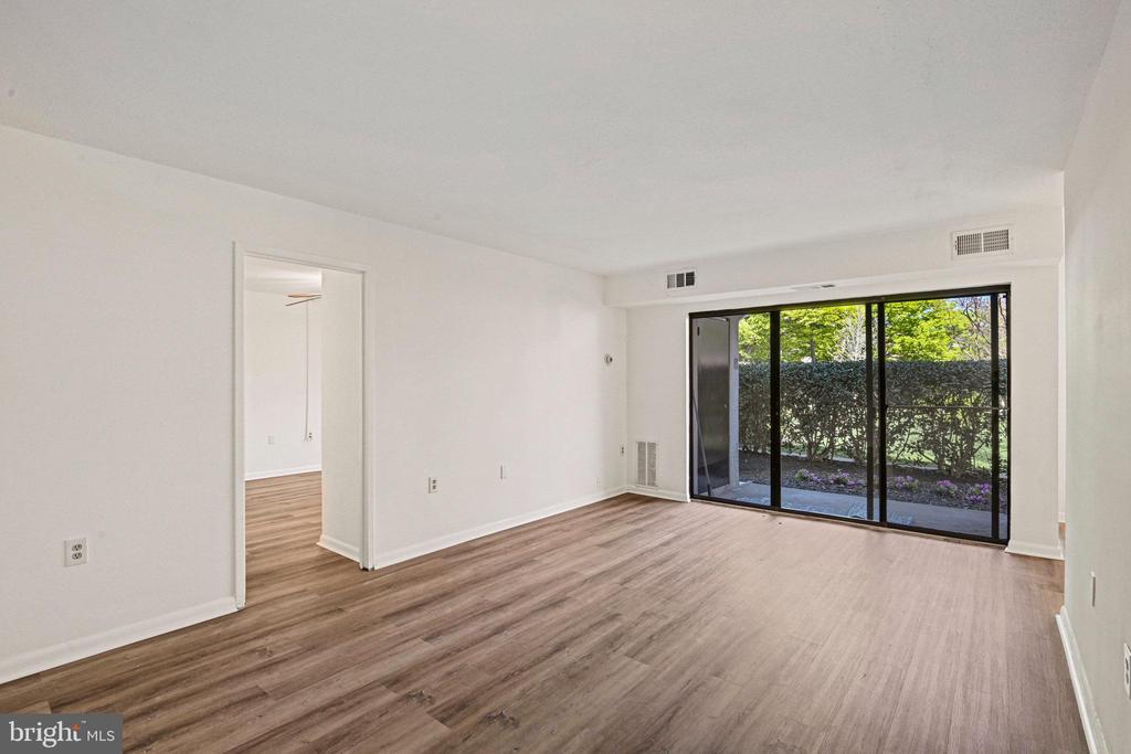 609 CENTER STREET T2