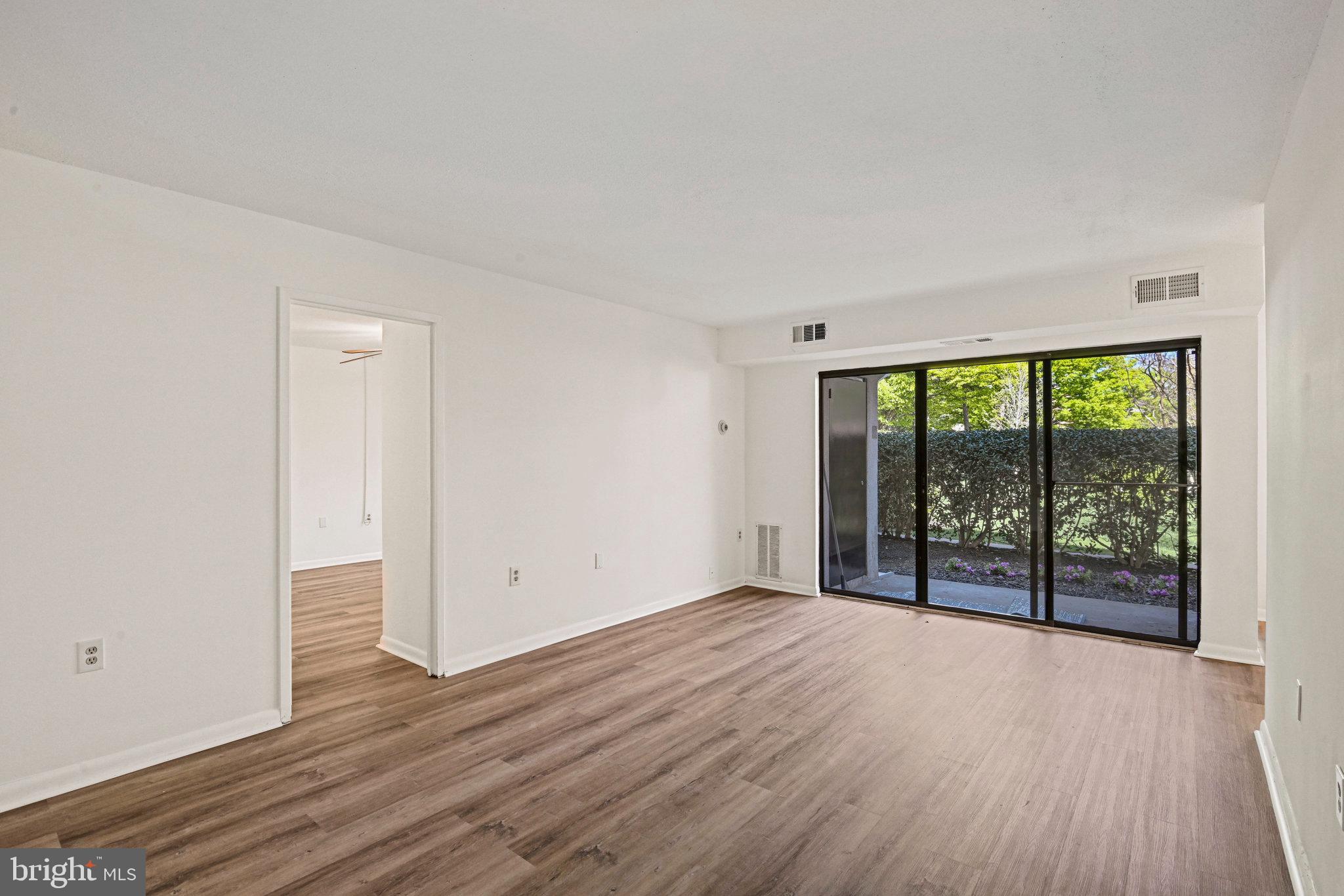 609 CENTER STREET T2