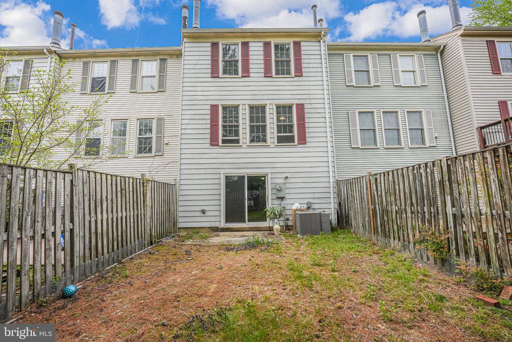 7409 Houndsbury Ct