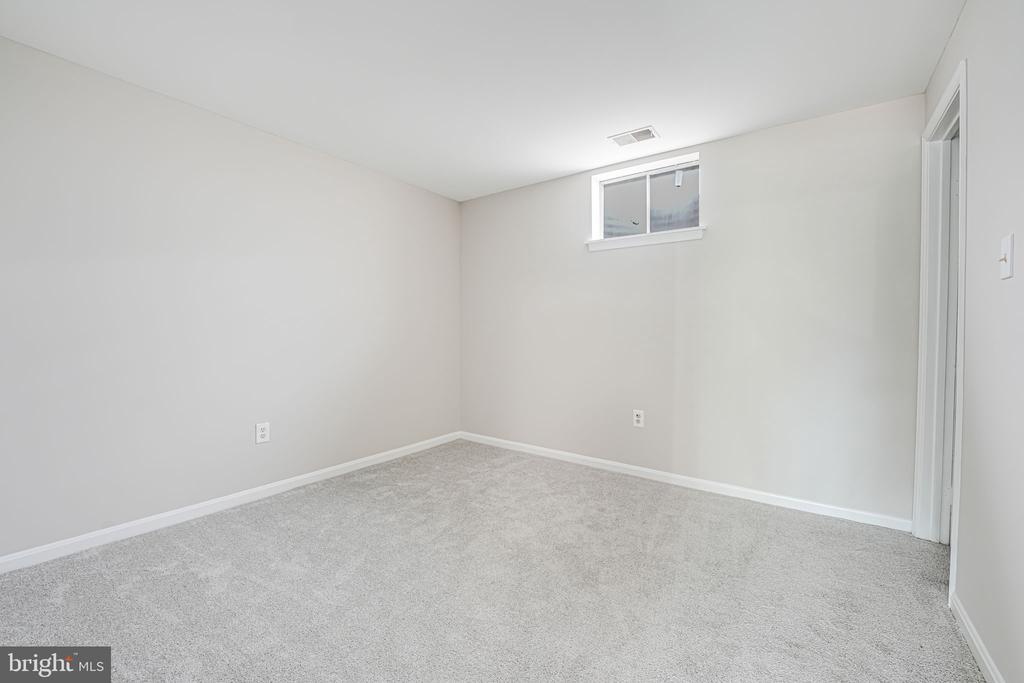 7409 Houndsbury Ct