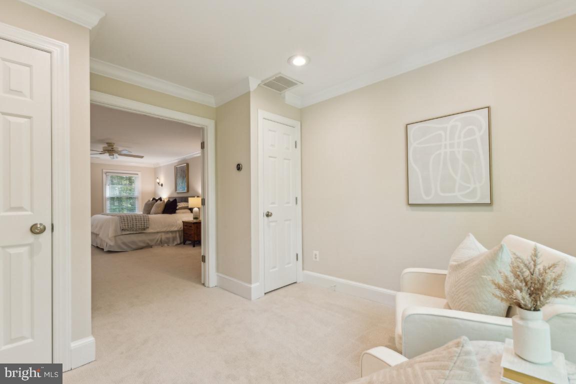 6818 Brimstone Ln
