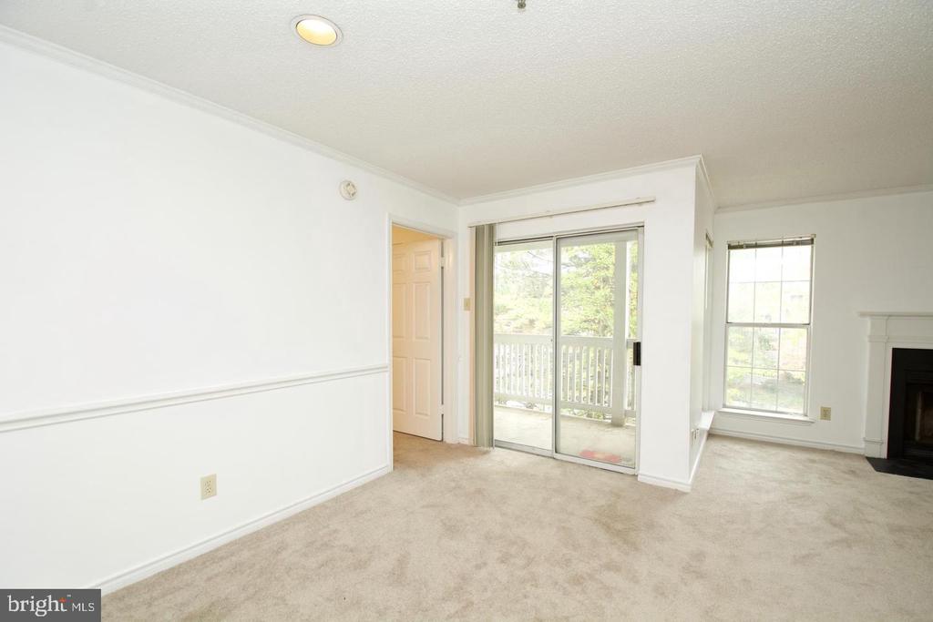 1524 LINCOLN WAY #309