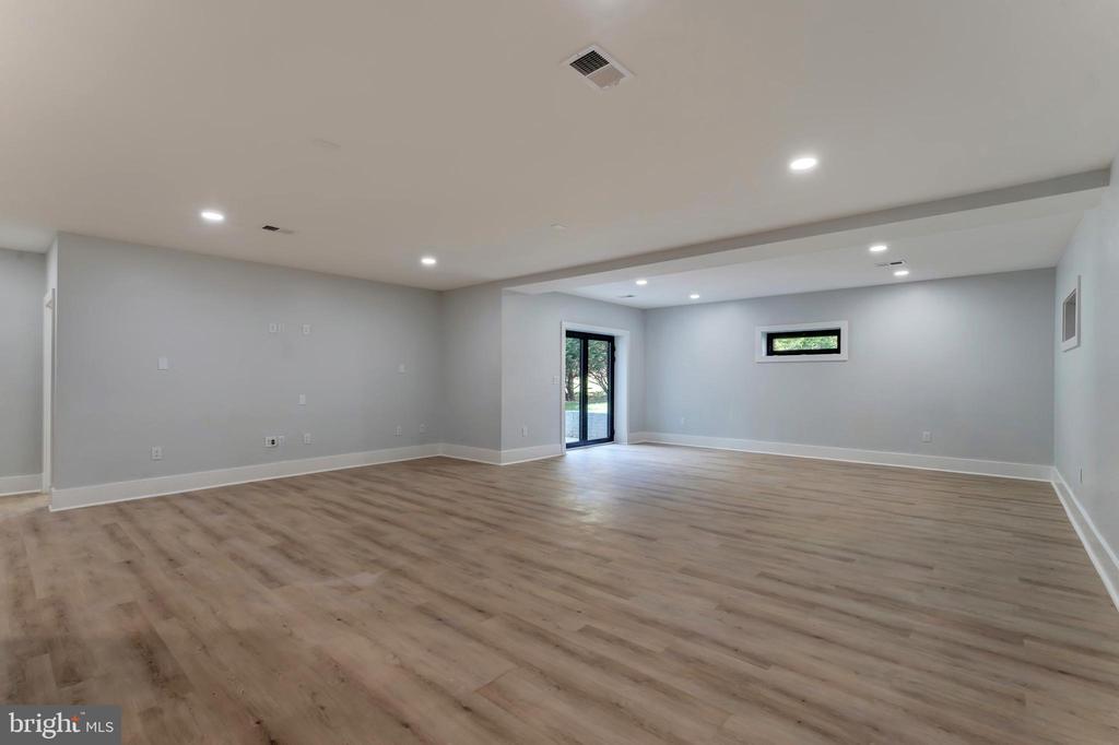 11610 Leesburg Pike