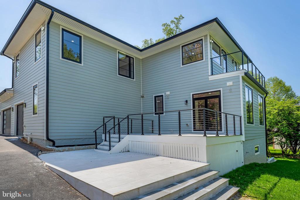 11610 Leesburg Pike