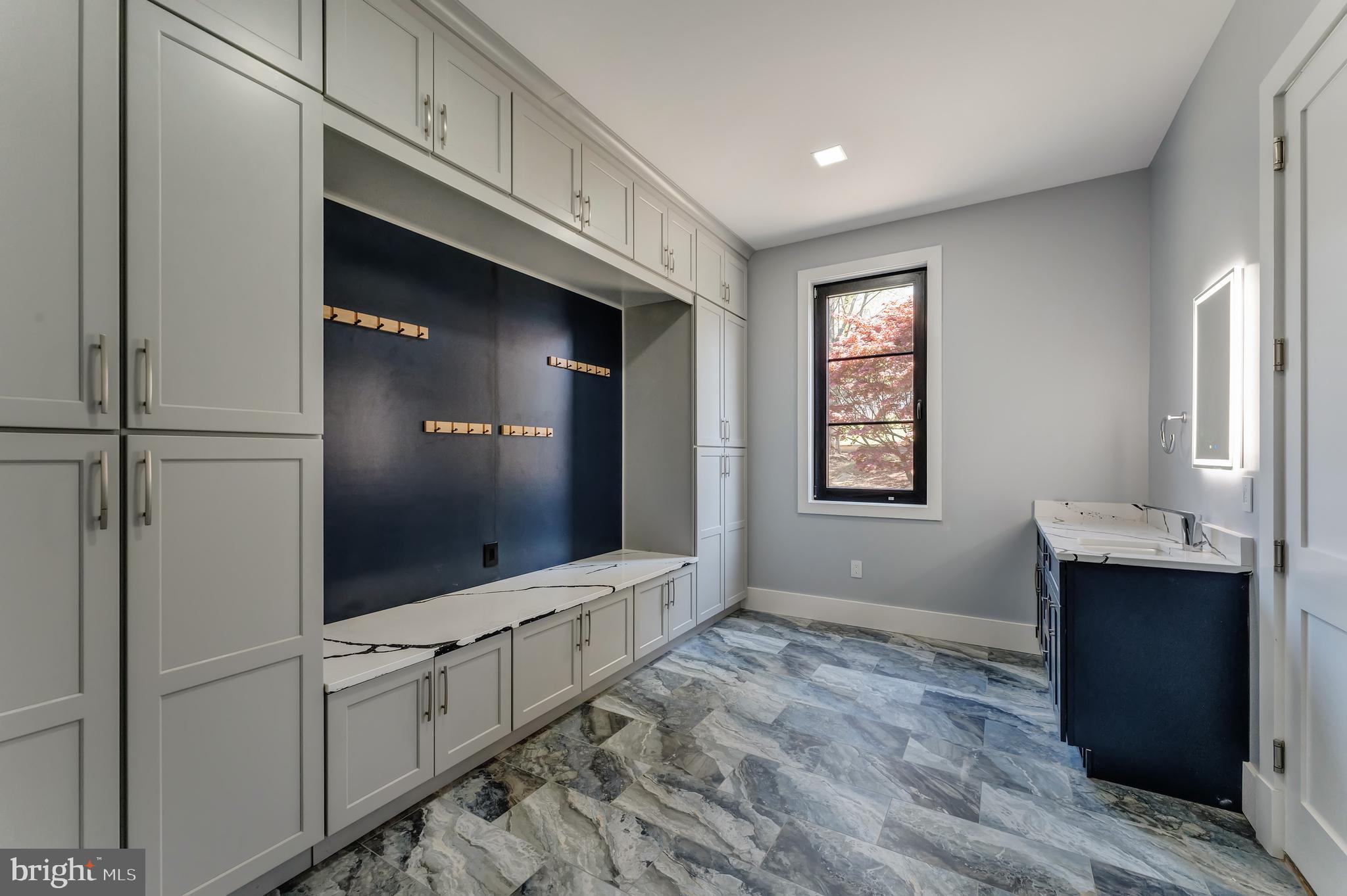 11610 Leesburg Pike