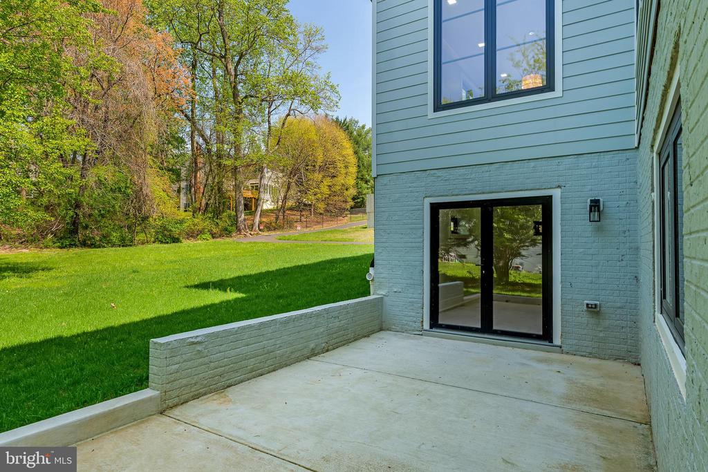 11610 Leesburg Pike