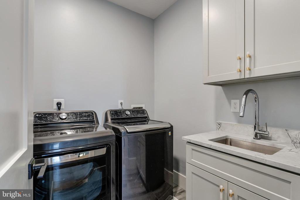 11610 Leesburg Pike