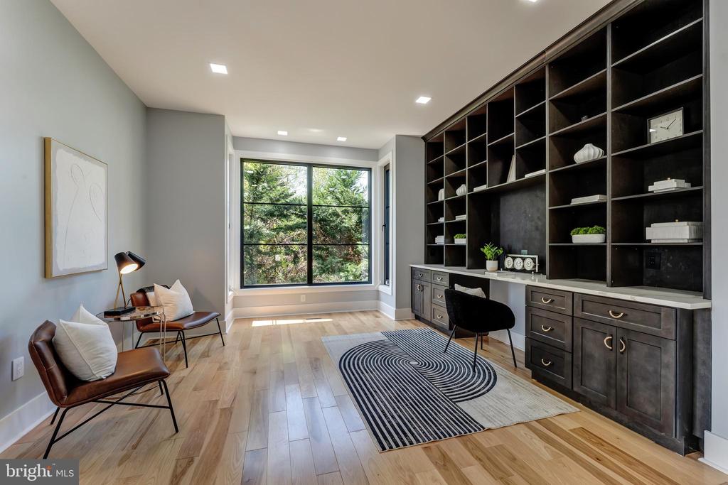 11610 Leesburg Pike