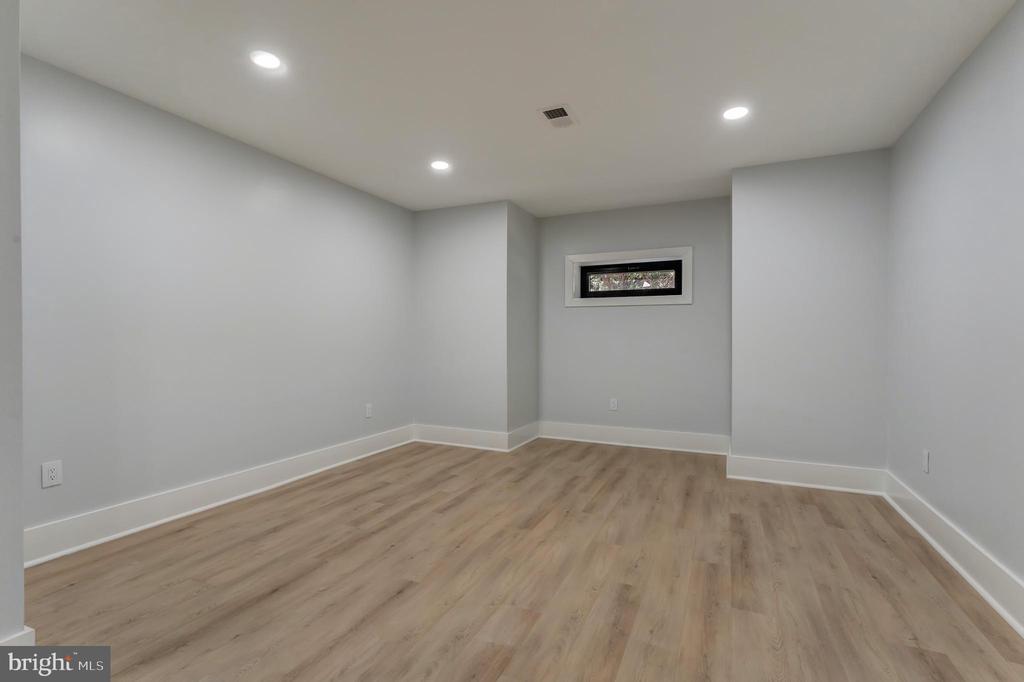 11610 Leesburg Pike
