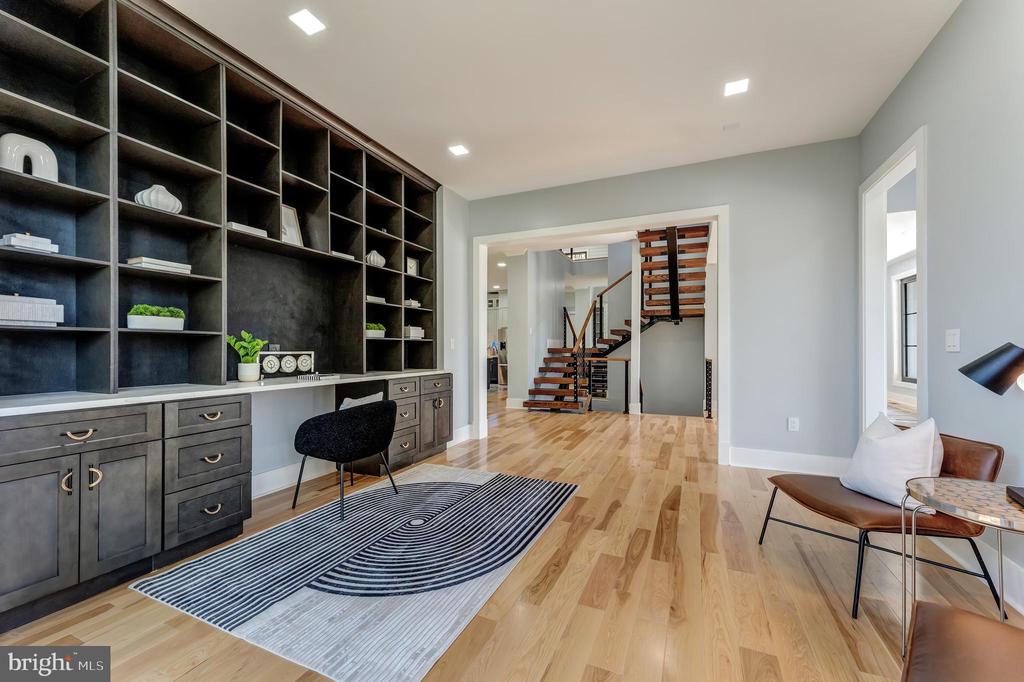 11610 Leesburg Pike