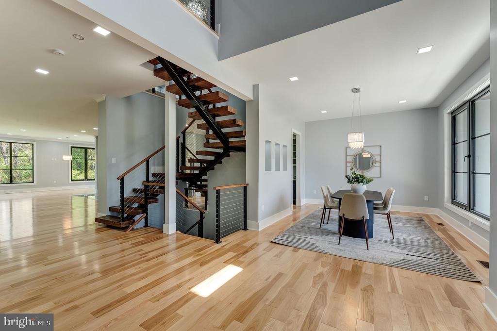 11610 Leesburg Pike
