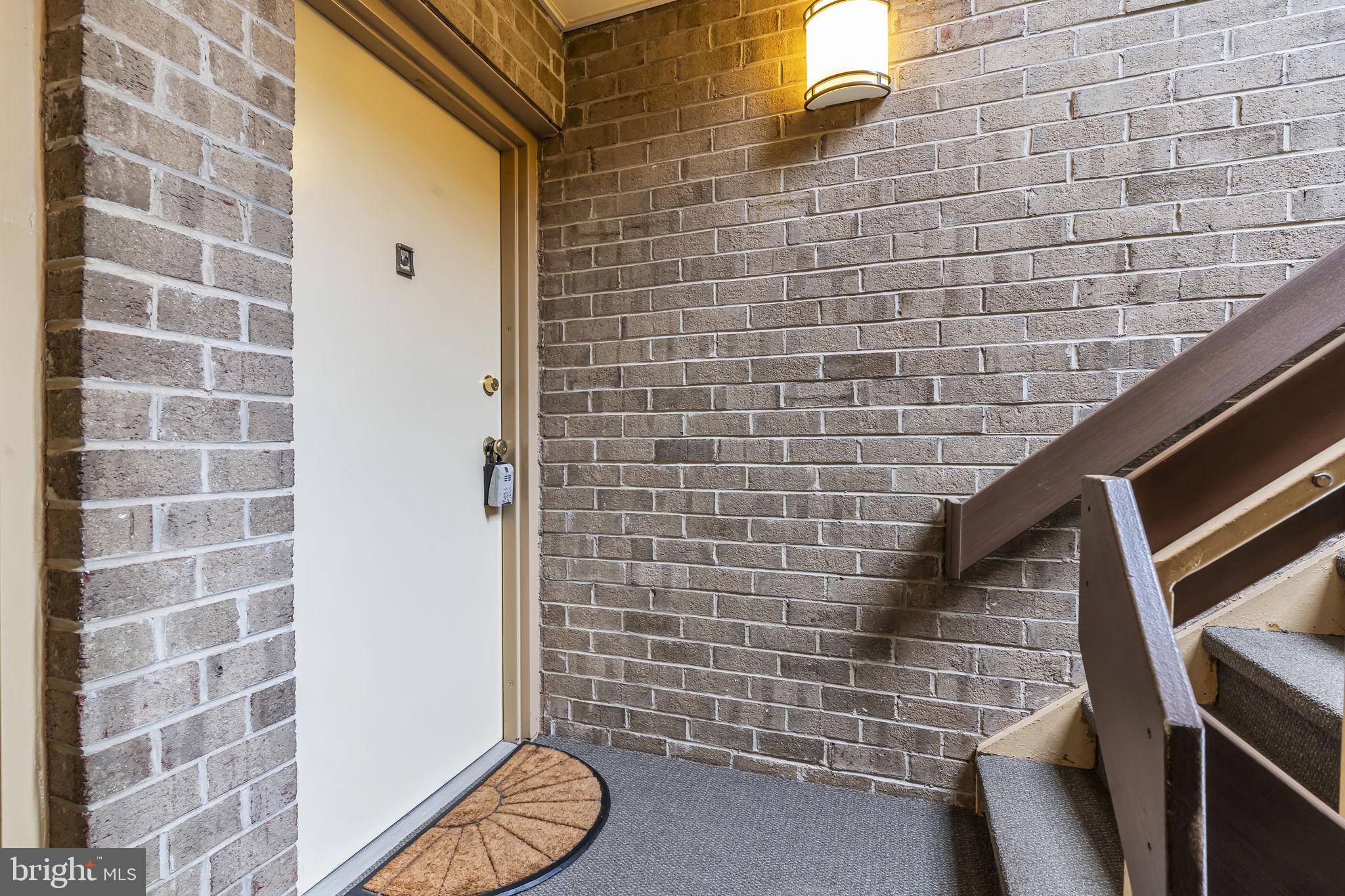 1665 PARKCREST CIRCLE 5C/201