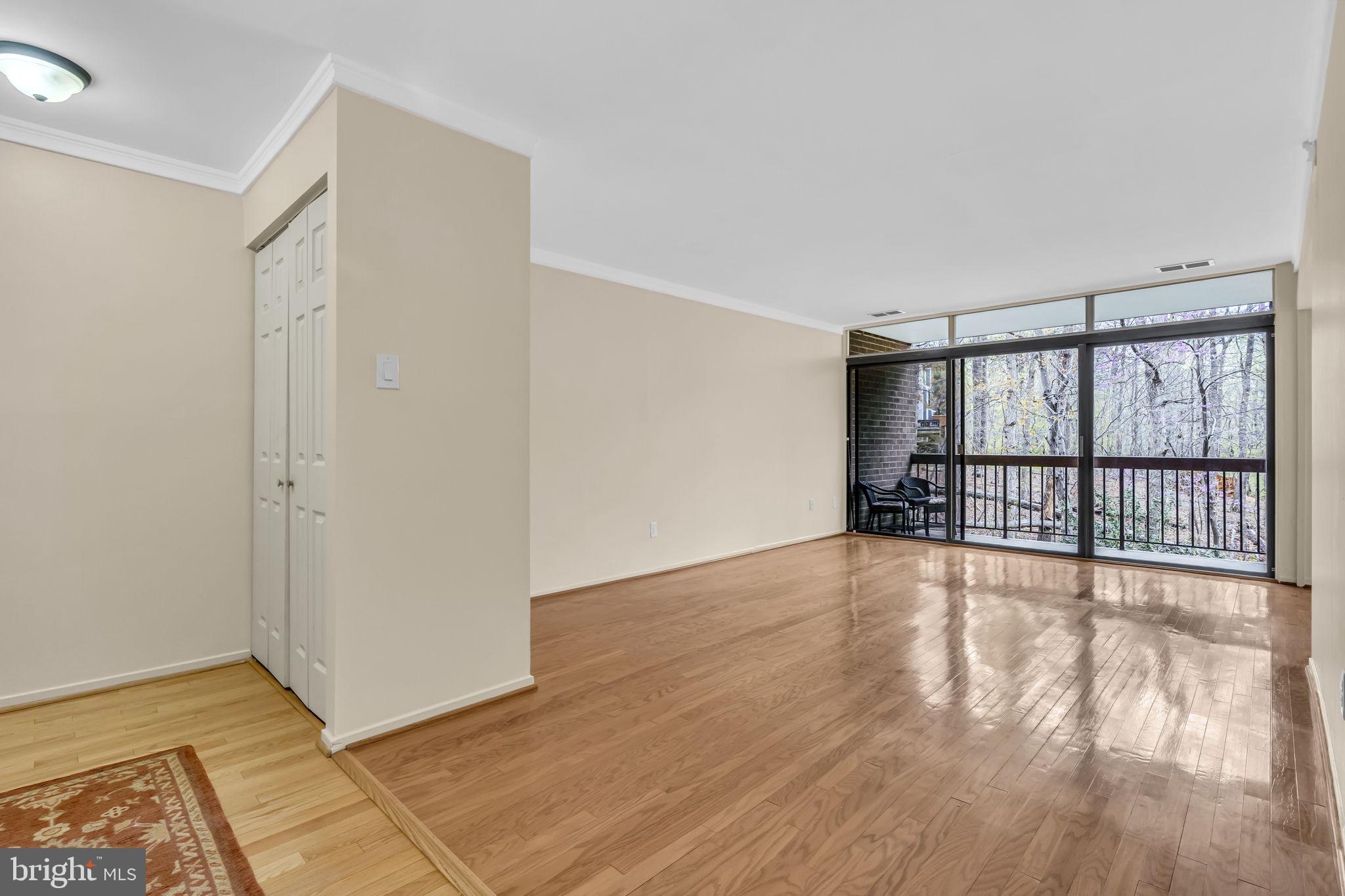 1665 PARKCREST CIRCLE 5C/201