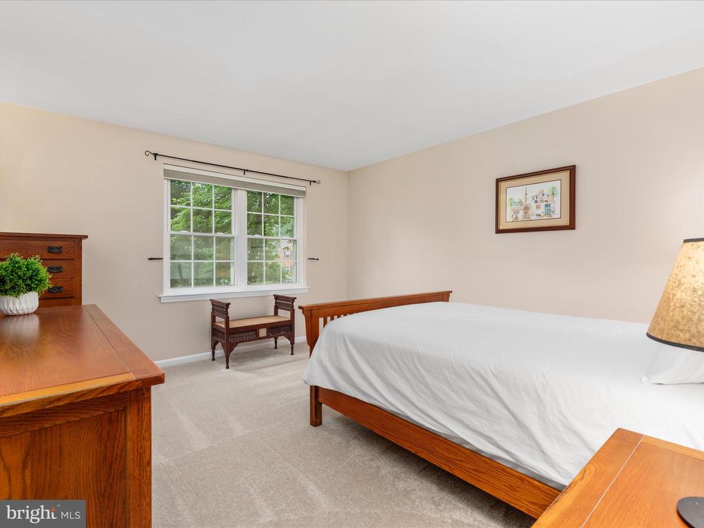 2272 Gunsmith Sq