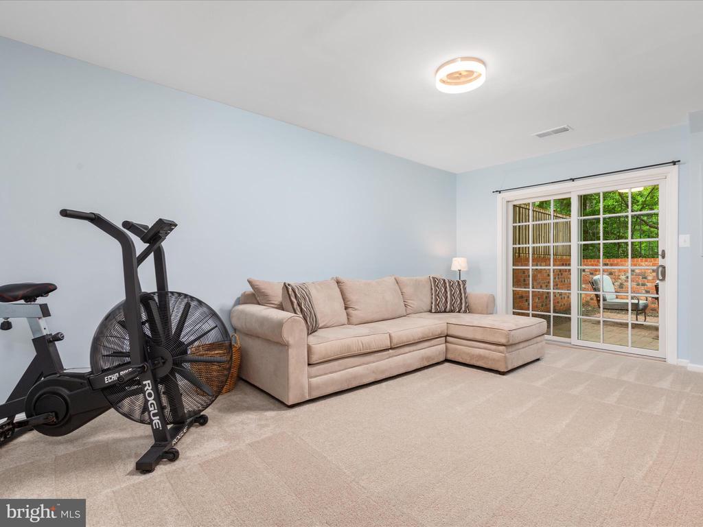 2272 Gunsmith Sq