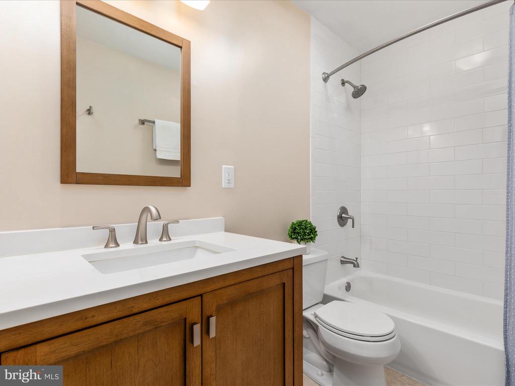 2272 Gunsmith Sq