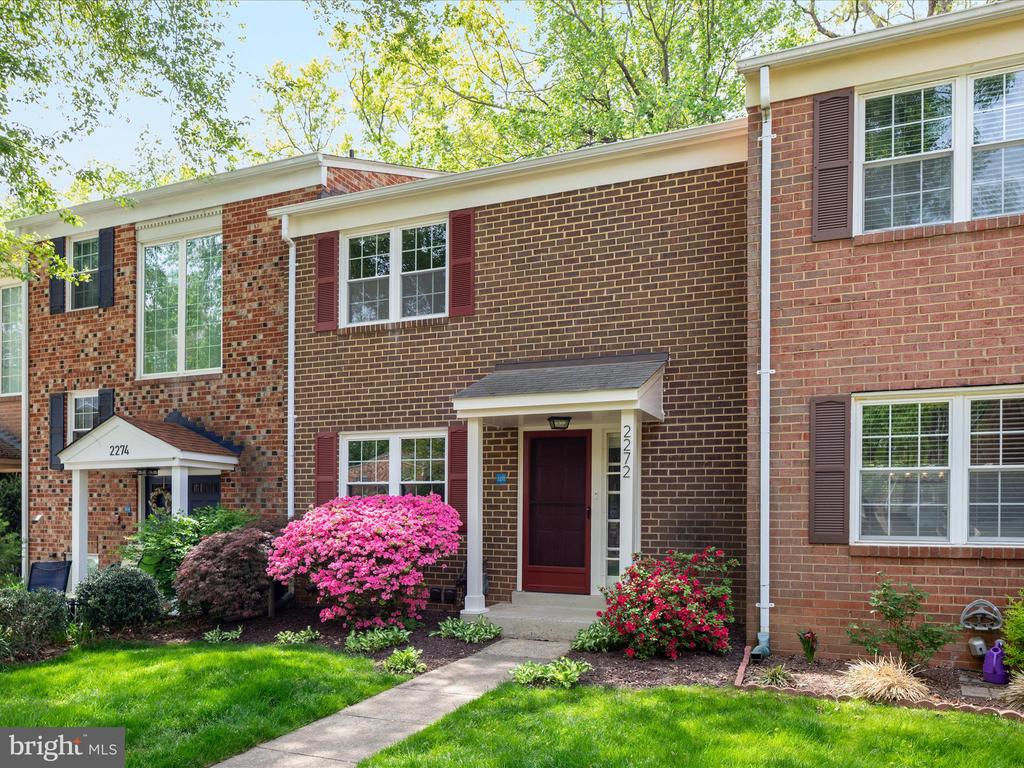 2272 Gunsmith Sq