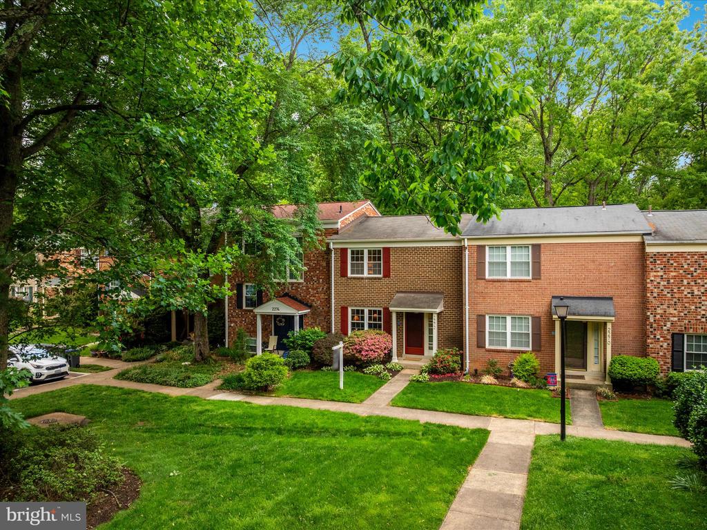 2272 Gunsmith Sq