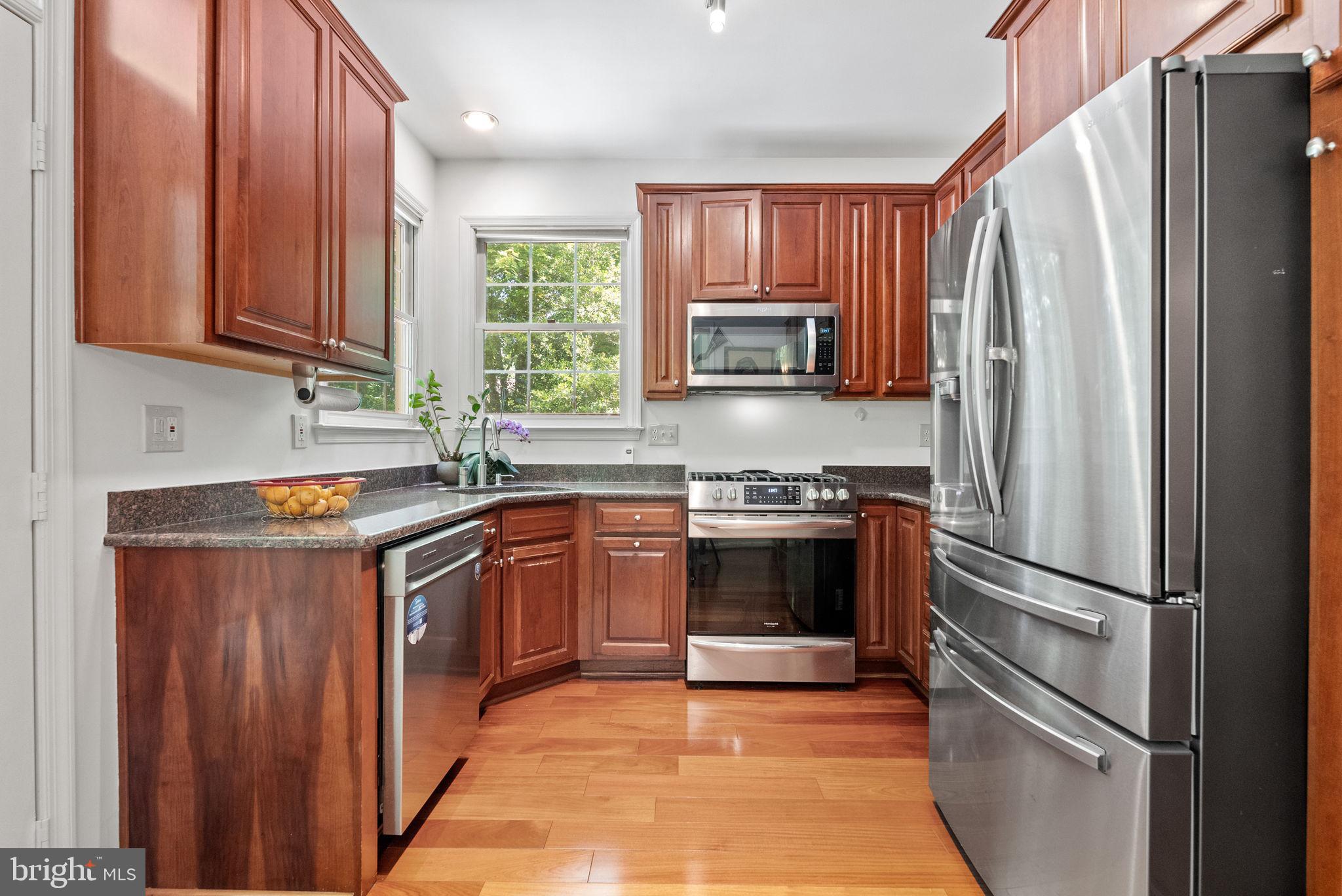 1307 Park Garden Ln