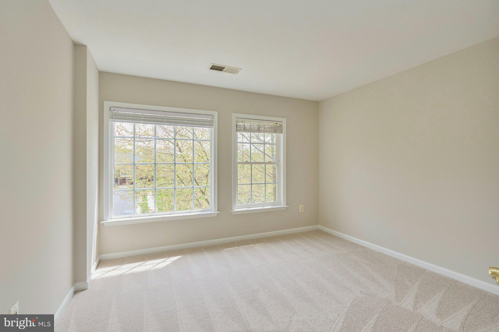 109 Herndon Mill Cir
