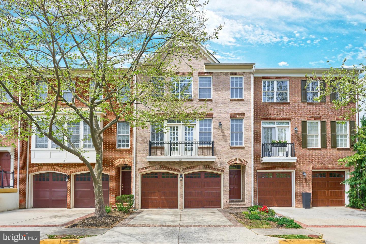 109 Herndon Mill Cir