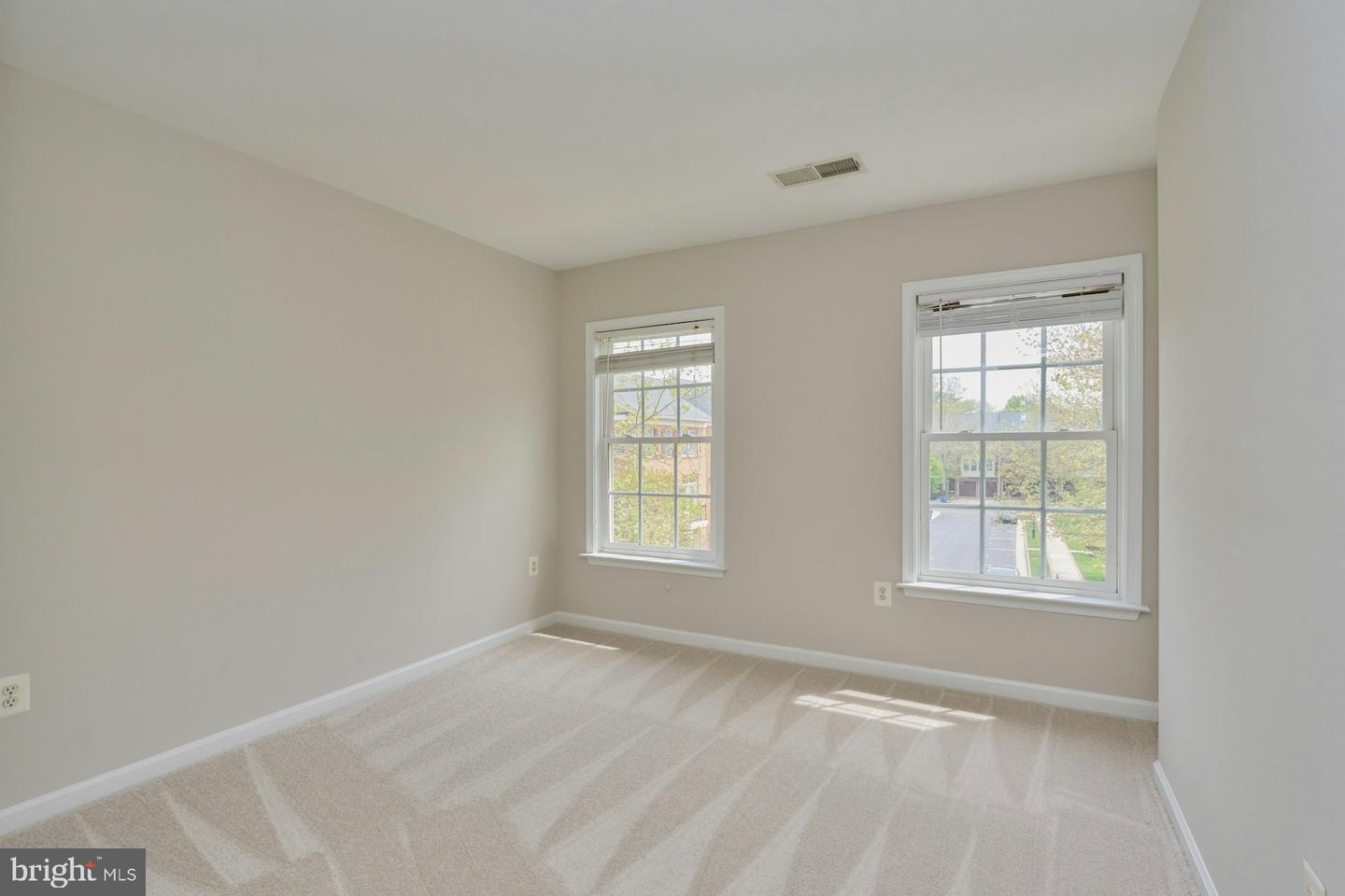 109 Herndon Mill Cir