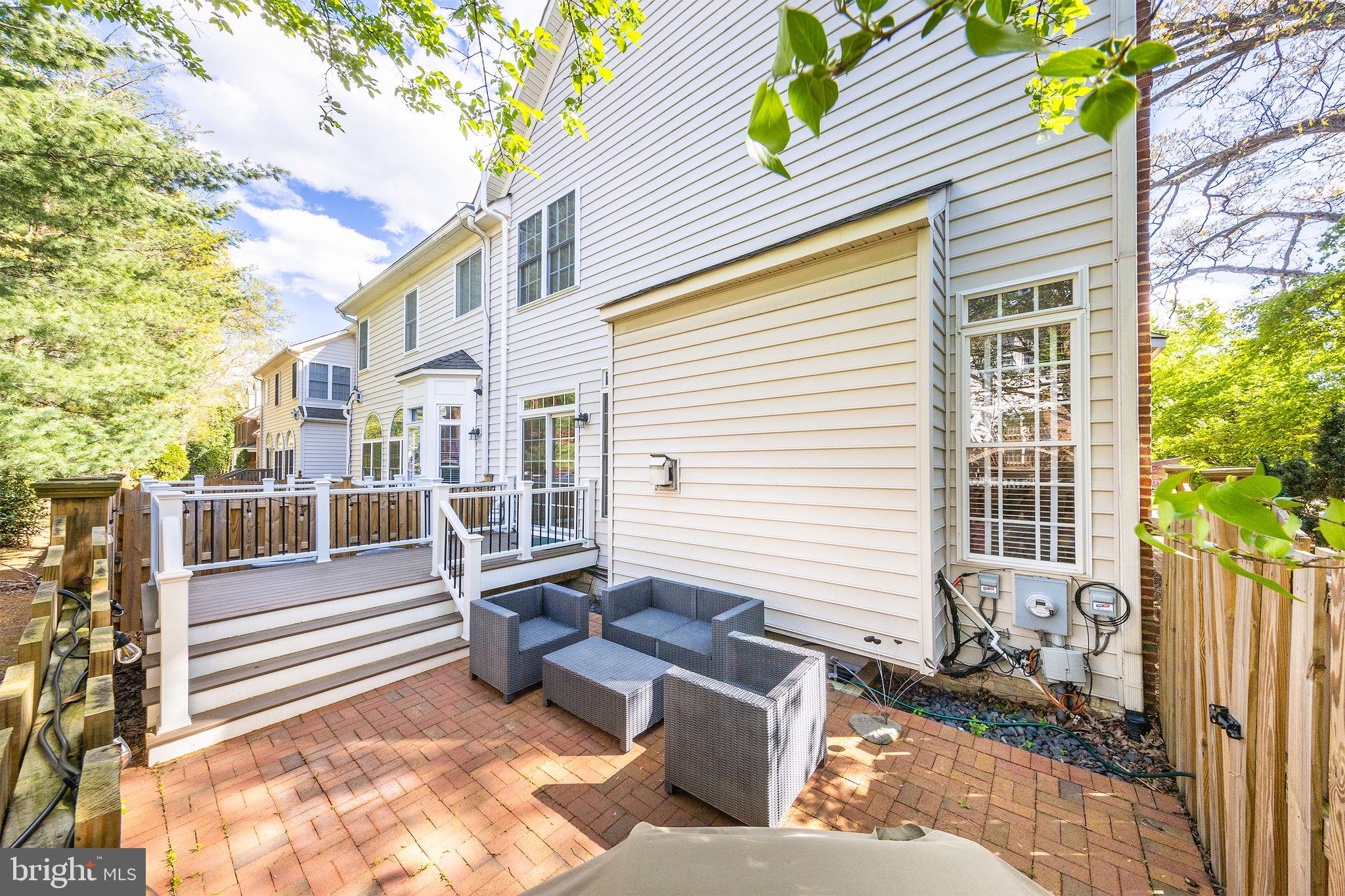 2155 Harithy Dr