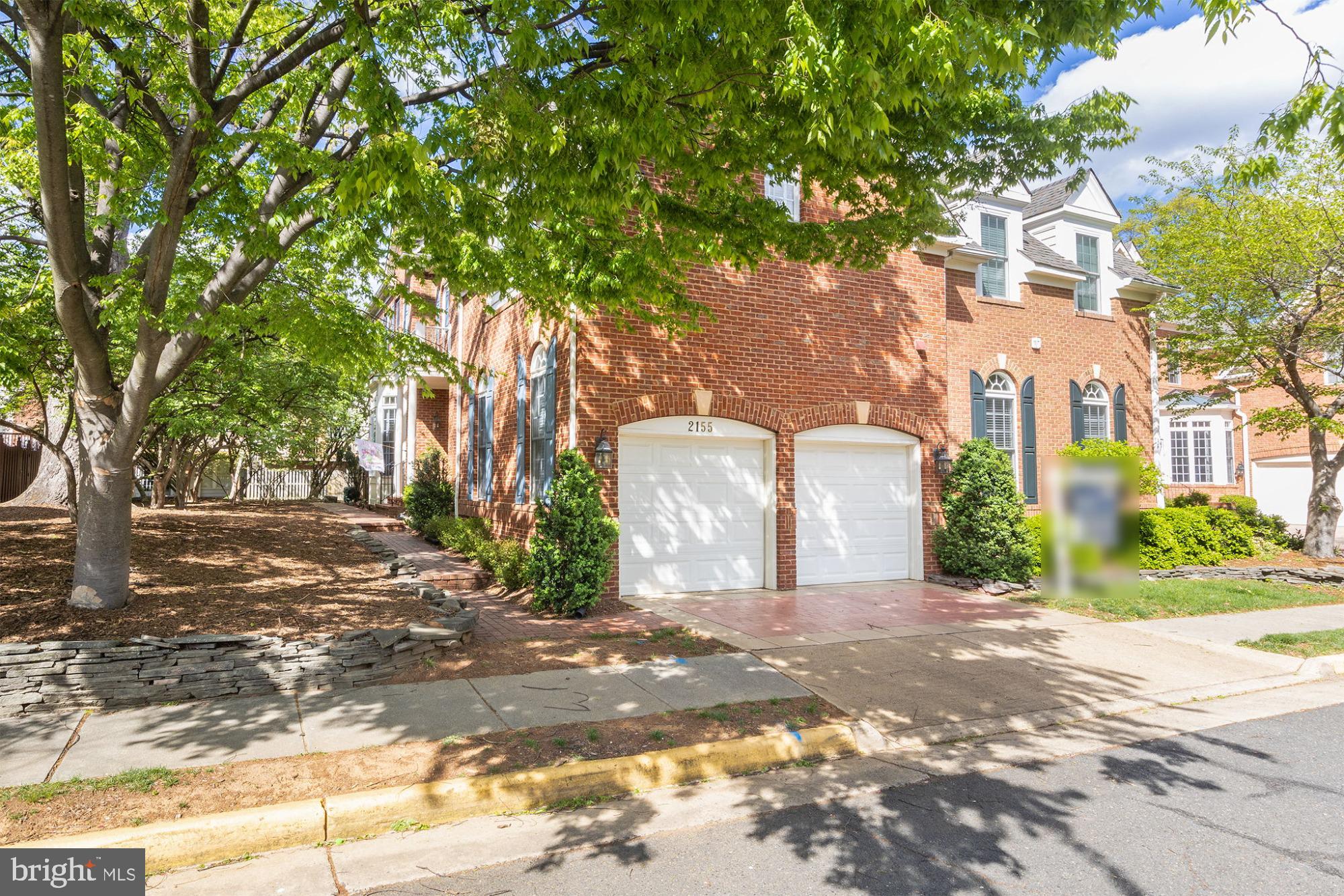2155 Harithy Dr