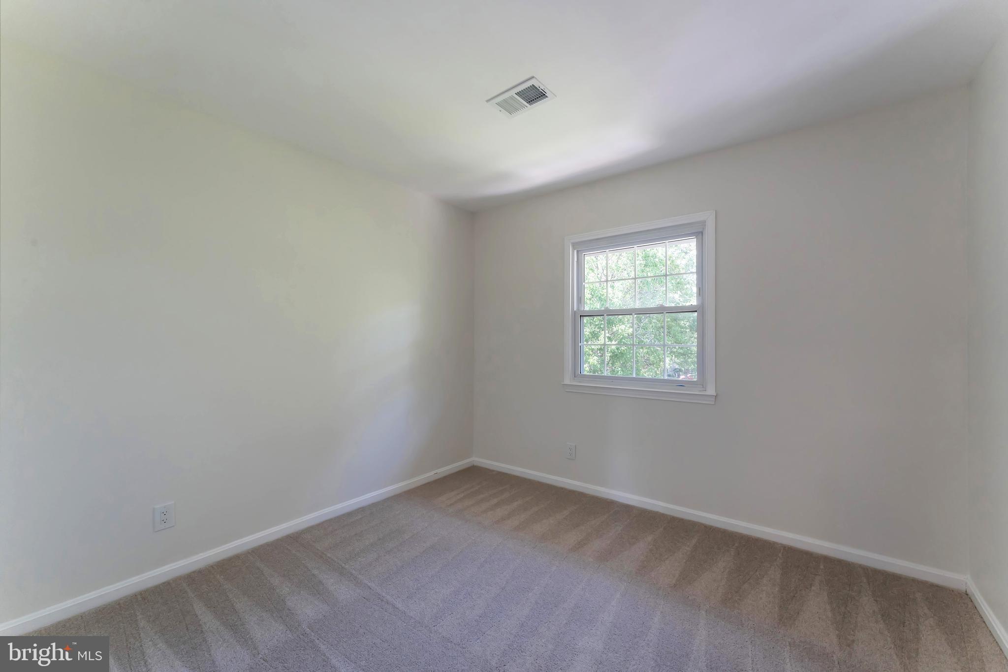 14836 Palmerston Sq