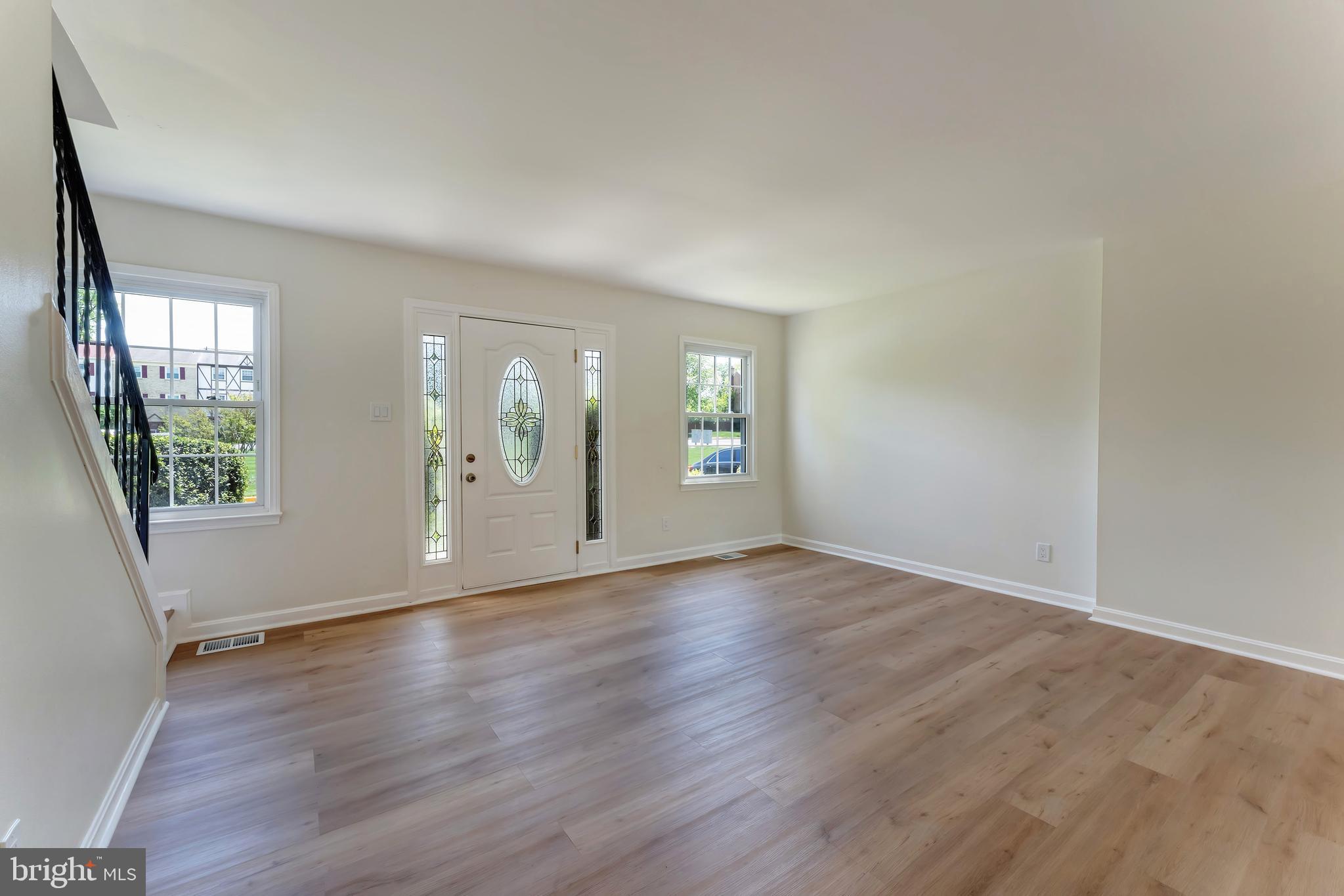 14836 Palmerston Sq
