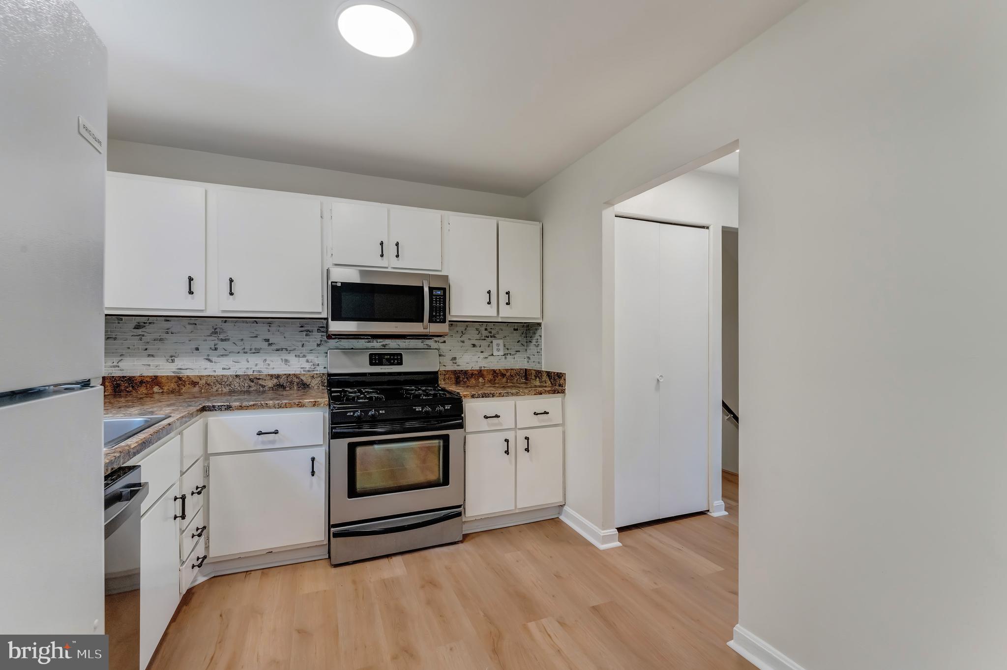14836 Palmerston Sq