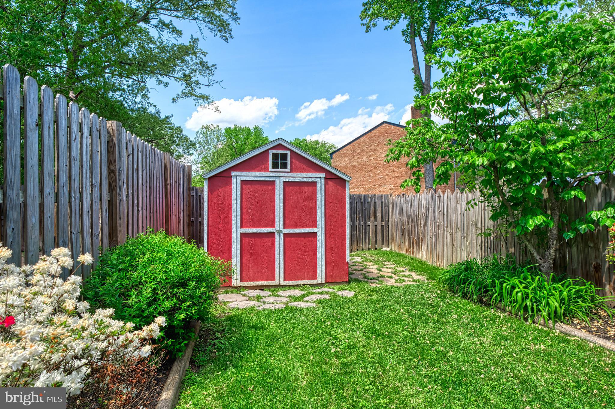 14836 Palmerston Sq