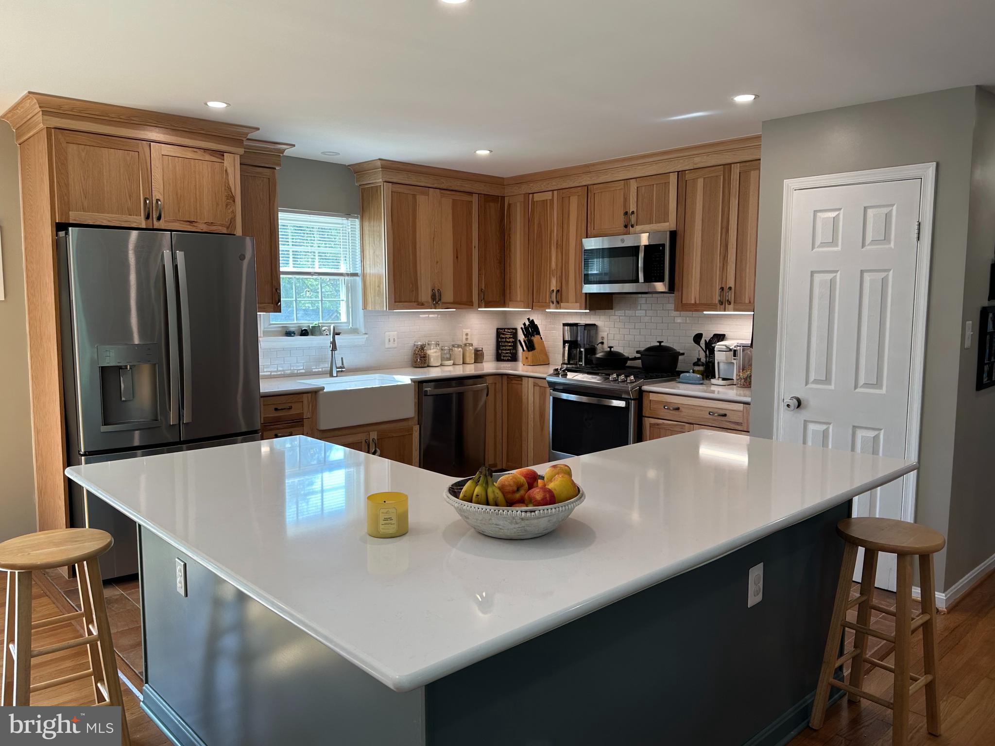 7209 POPKINS FARM RD