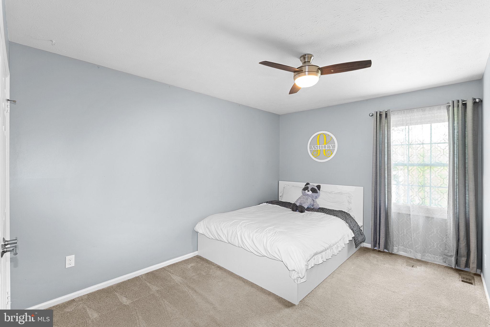 4628 SAND ROCK LANE