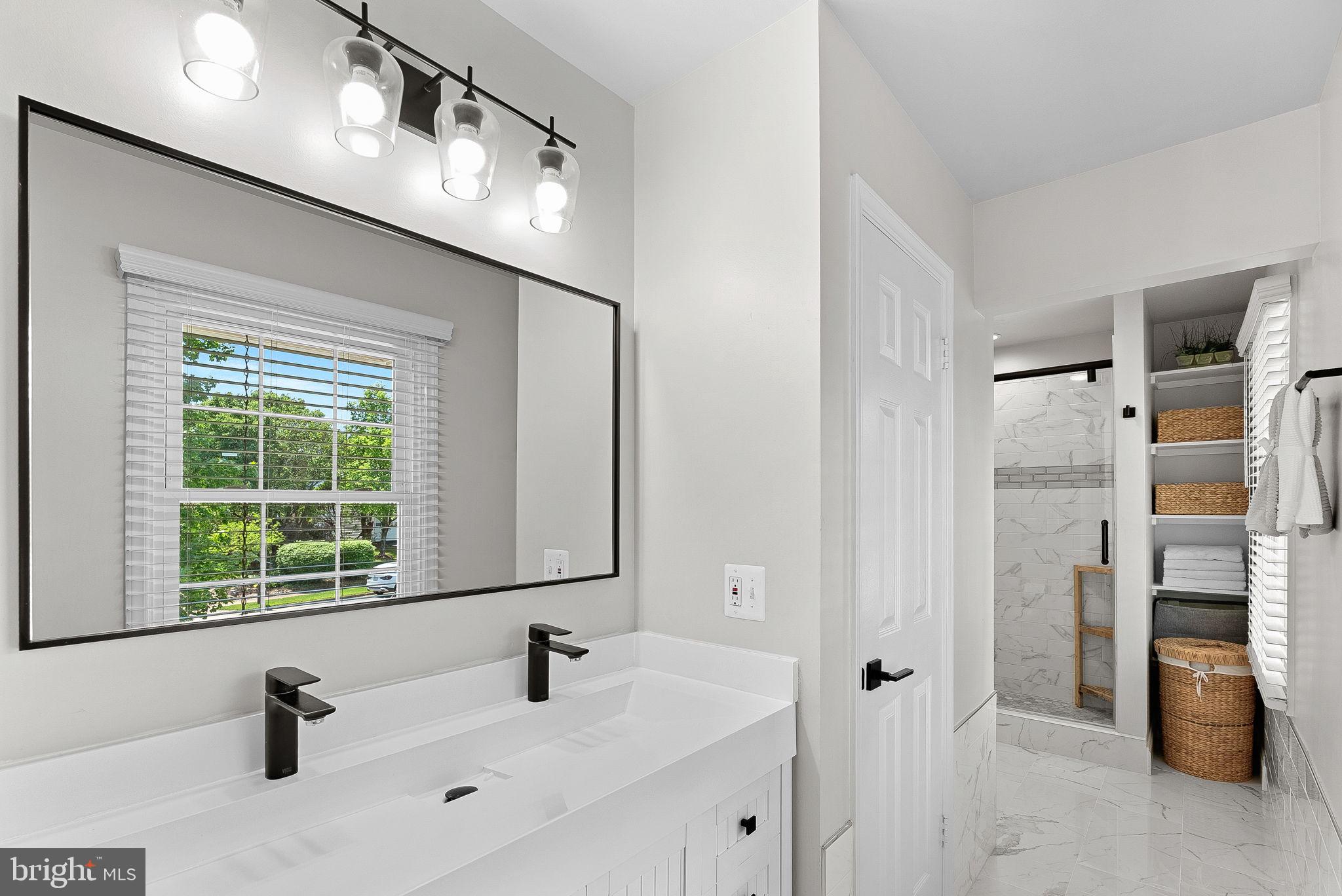4628 SAND ROCK LANE