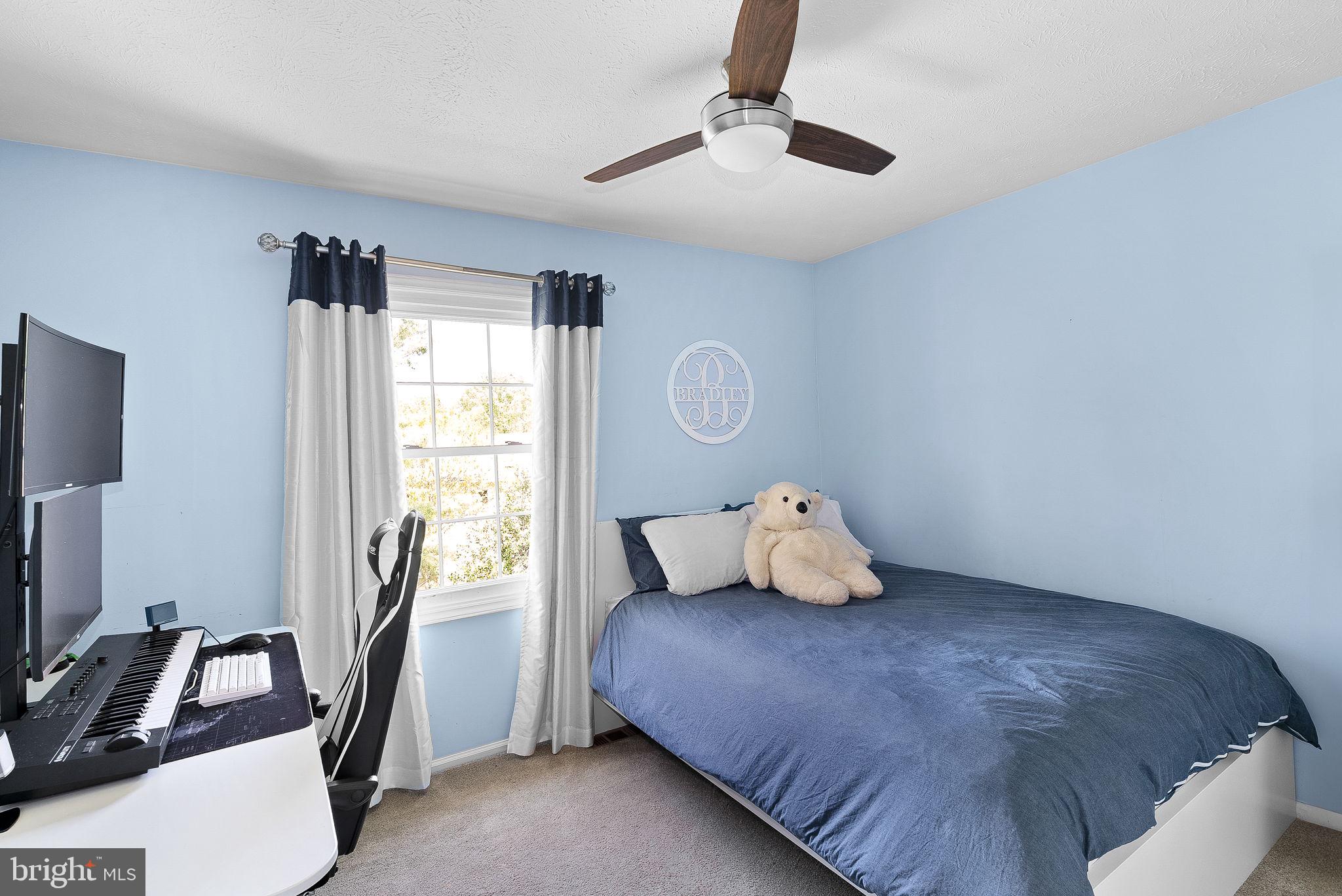 4628 SAND ROCK LANE