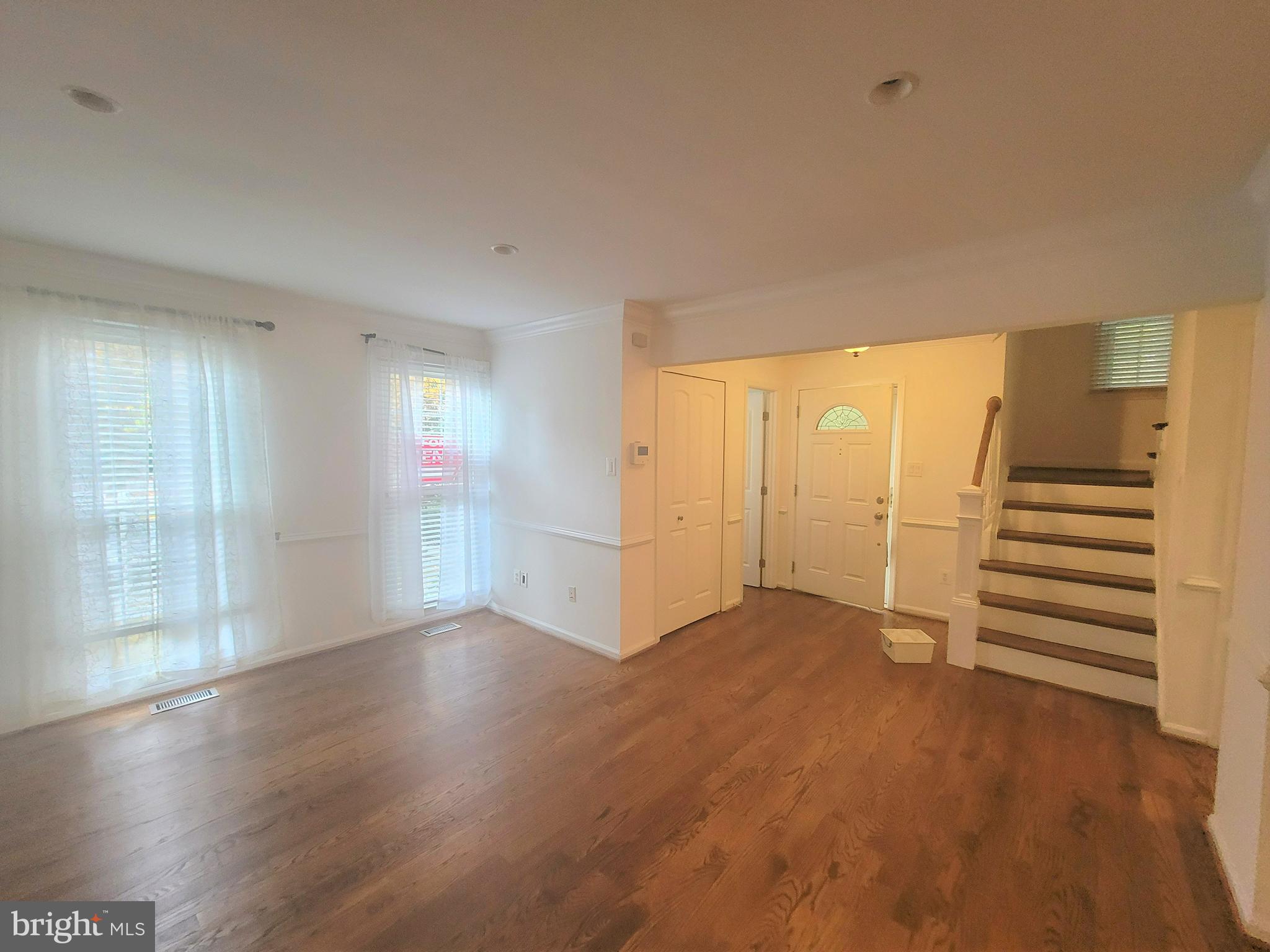 9446 CLOVERDALE CT