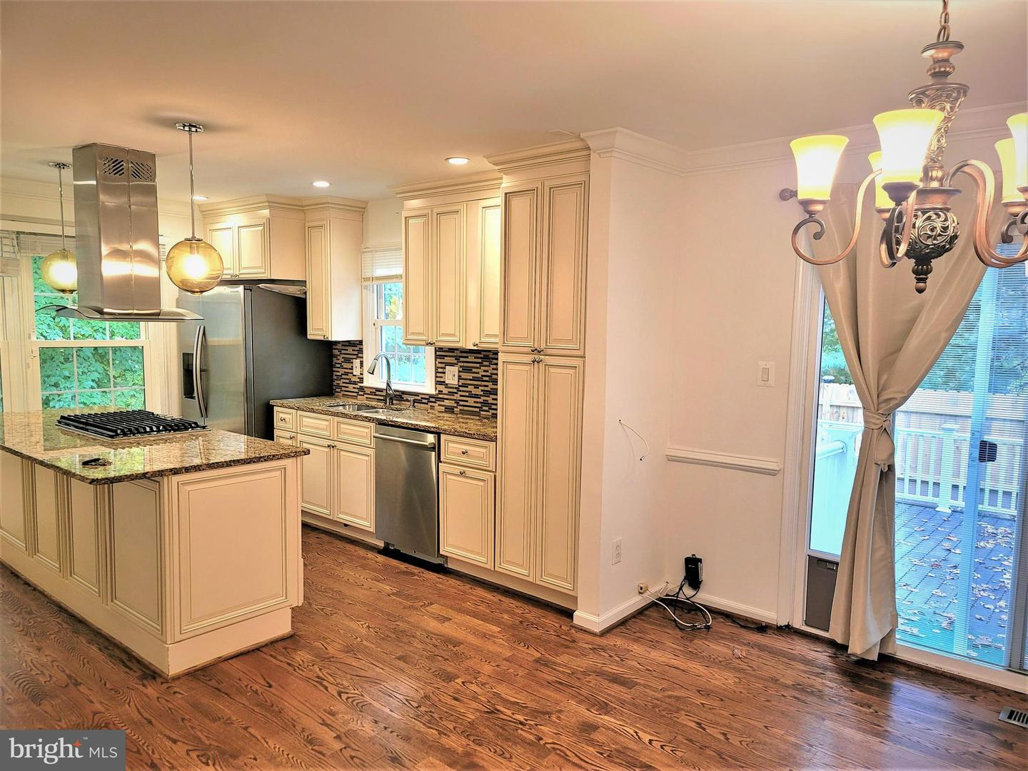 9446 CLOVERDALE CT