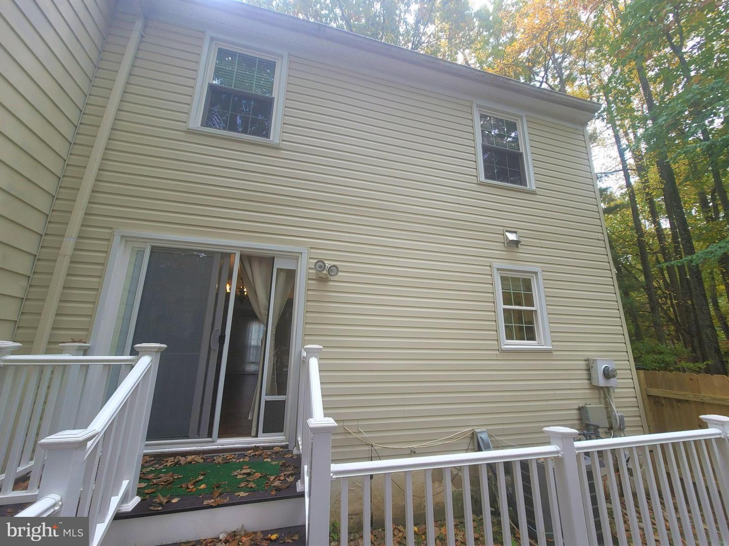 9446 CLOVERDALE CT