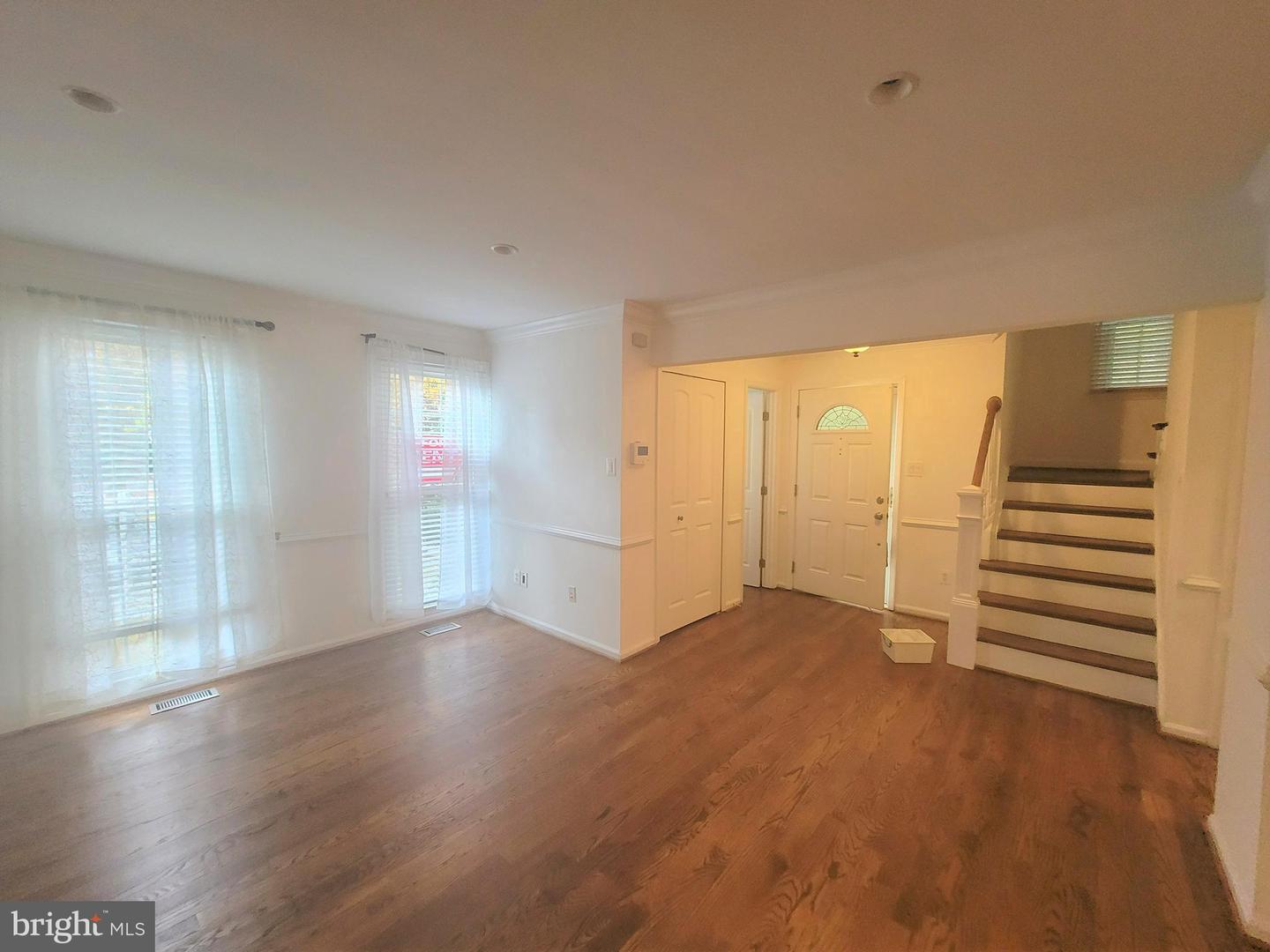 9446 CLOVERDALE CT