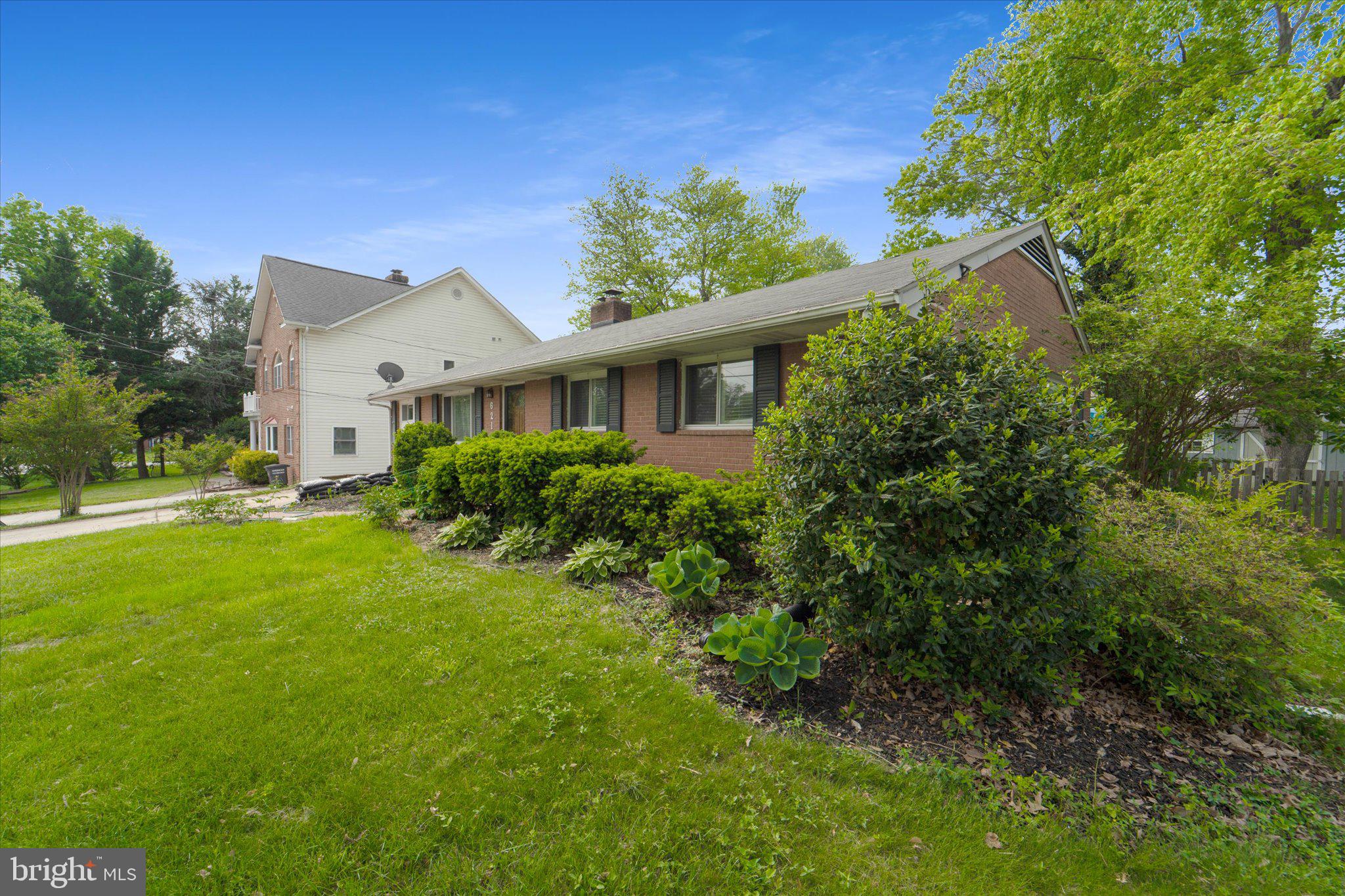 6210 DANA AVE #ATTACHED APARTMENT