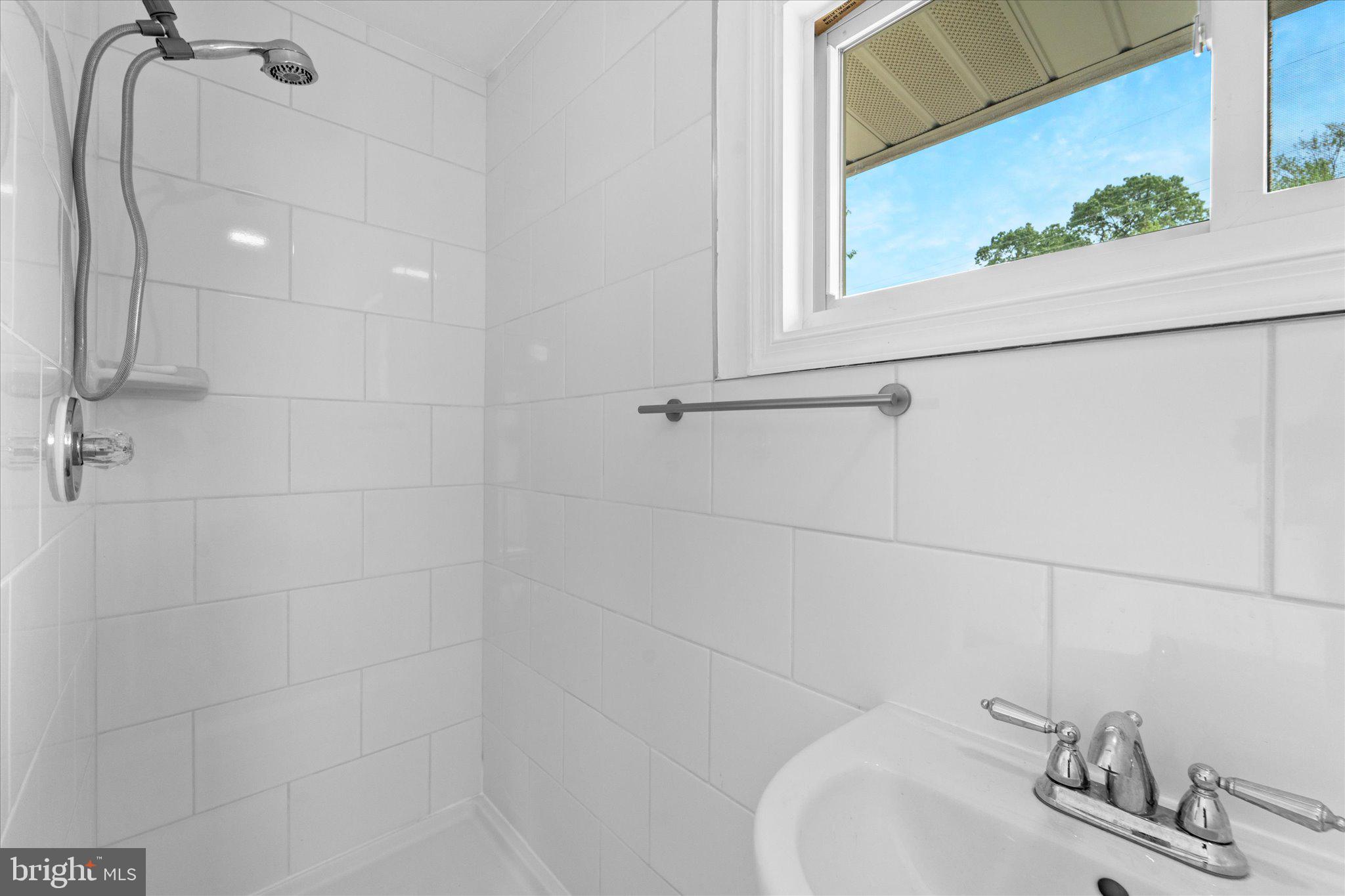 6210 DANA AVE #ATTACHED APARTMENT