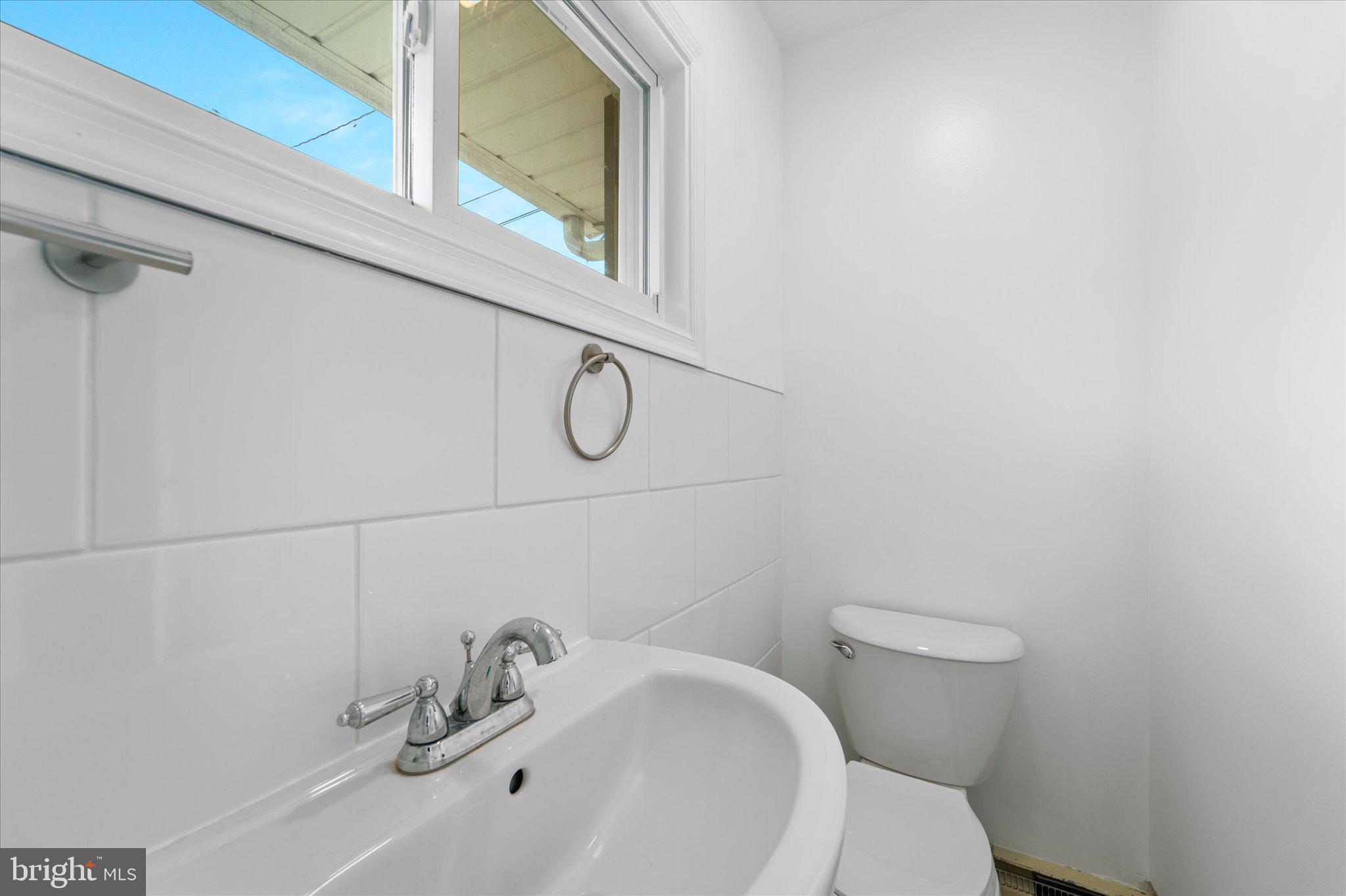 6210 DANA AVE #ATTACHED APARTMENT