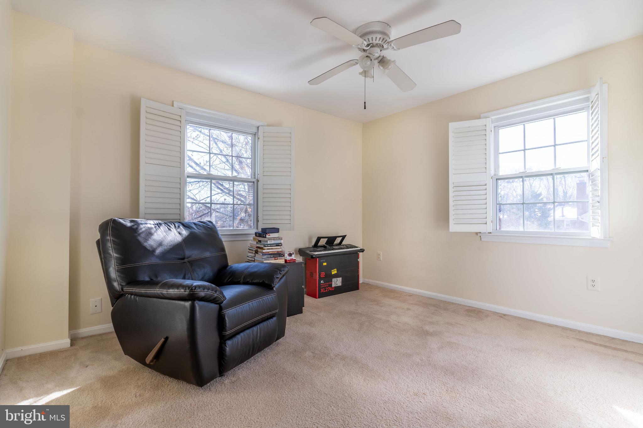 8031 SLEEPY VIEW LANE