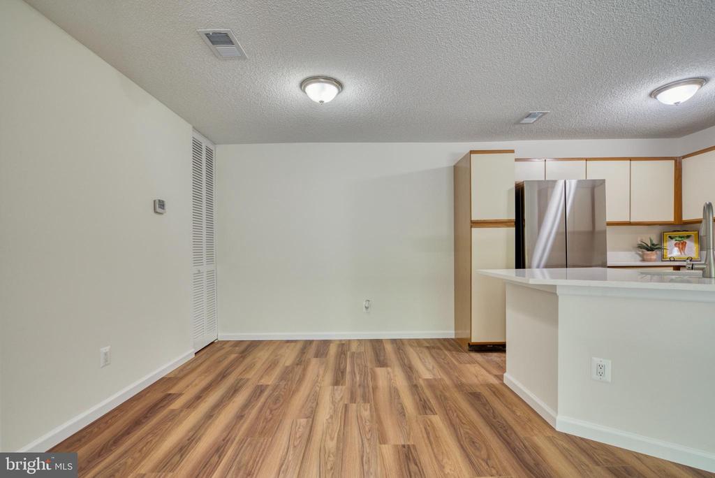 11717-D Summerchase Cir