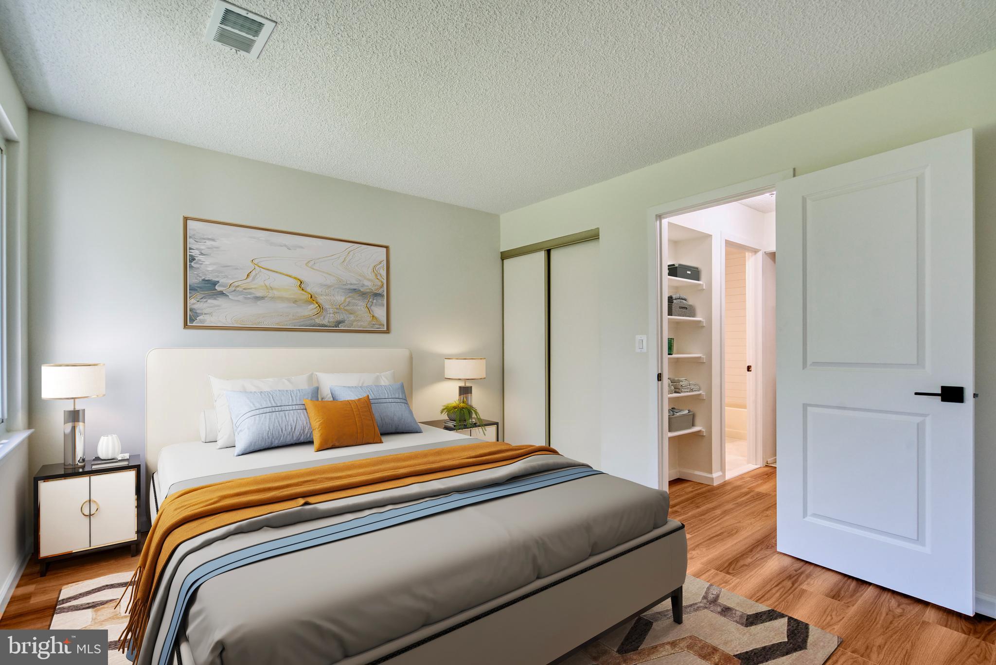 11717-D Summerchase Cir