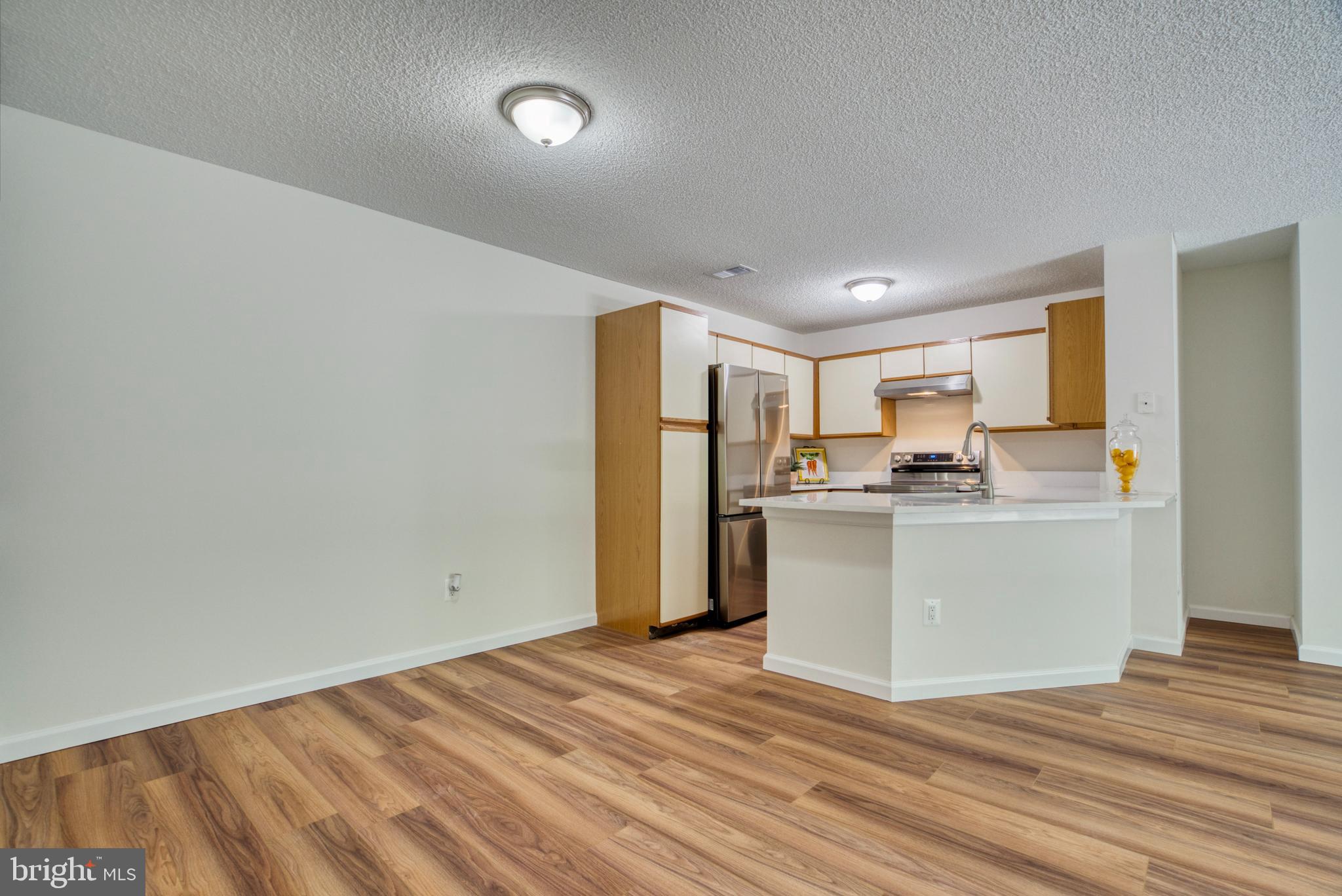 11717-D Summerchase Cir